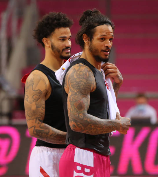 他的场均拦 他的场均拦