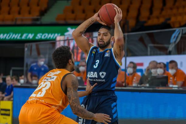 自律上的影 自律上的影